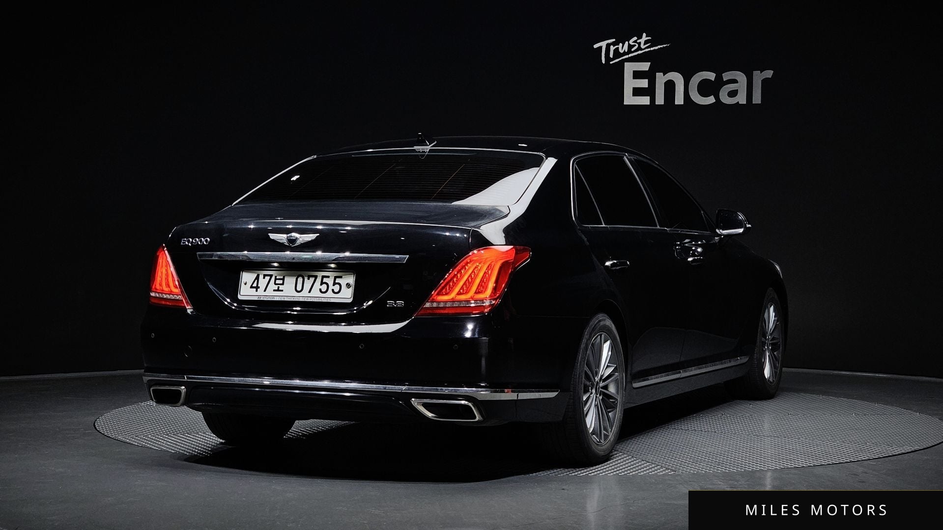 Genesis EQ900 2016 — миниатюра 2