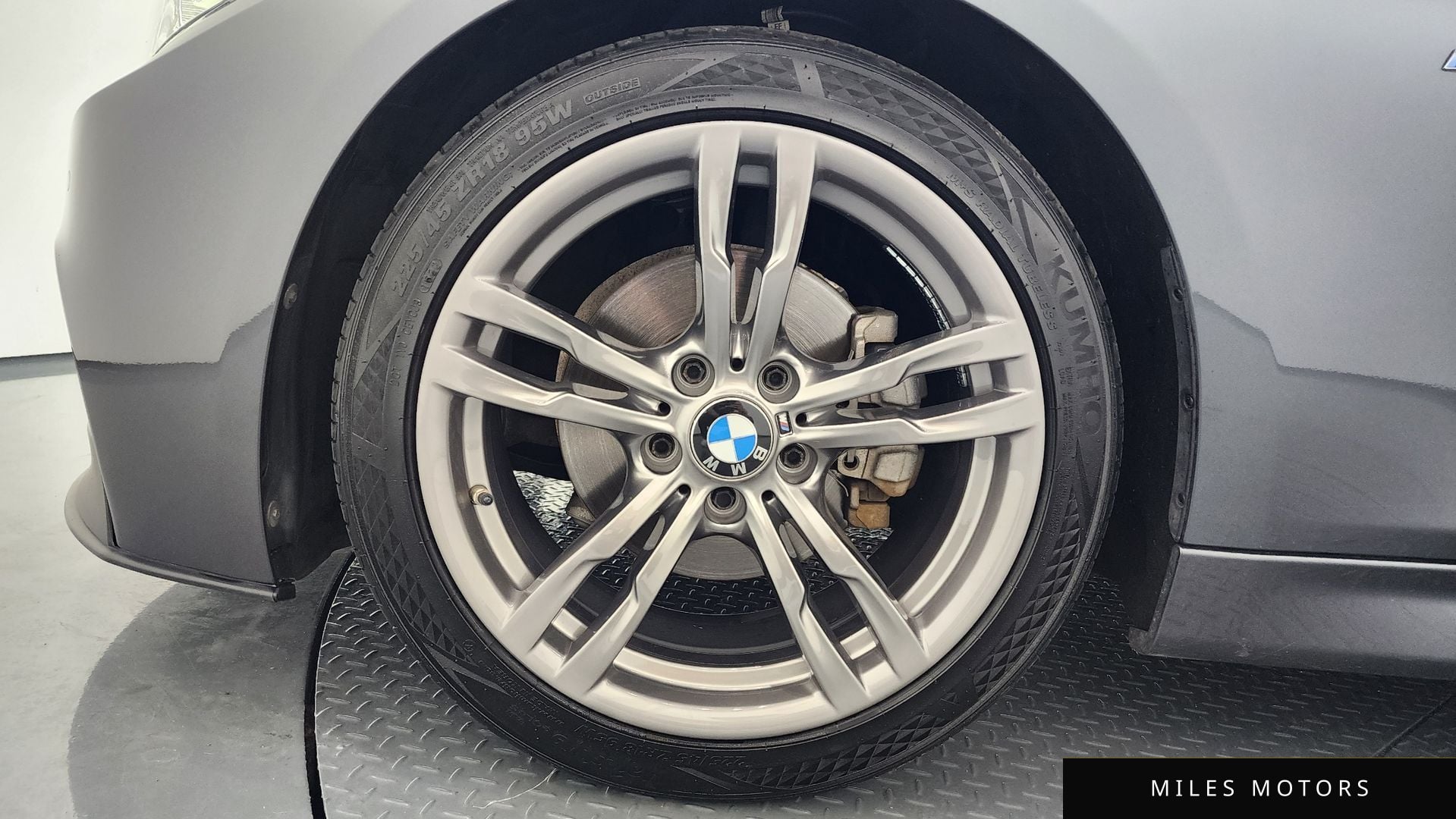 BMW 3 Series (F30) 2018 — миниатюра 4