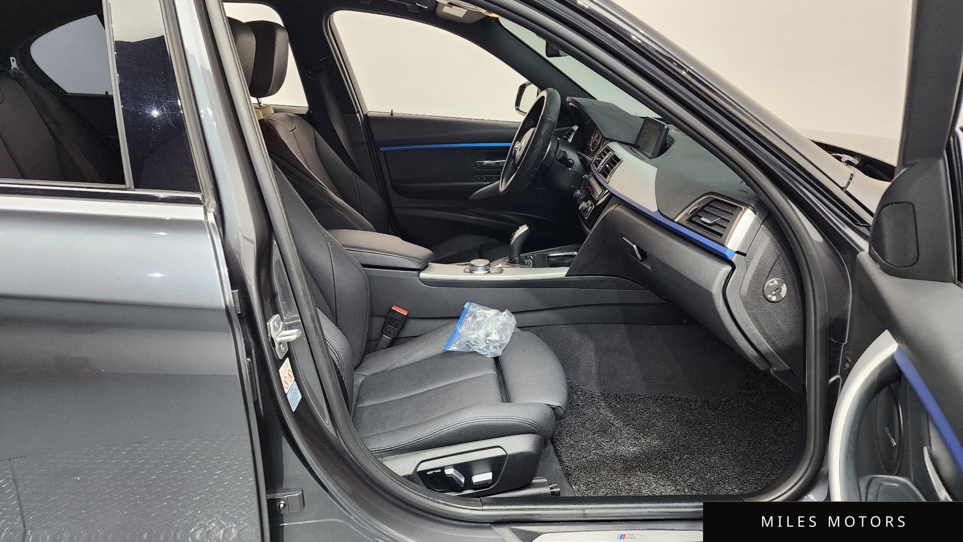 BMW 3 Series (F30) 2018 — миниатюра 11