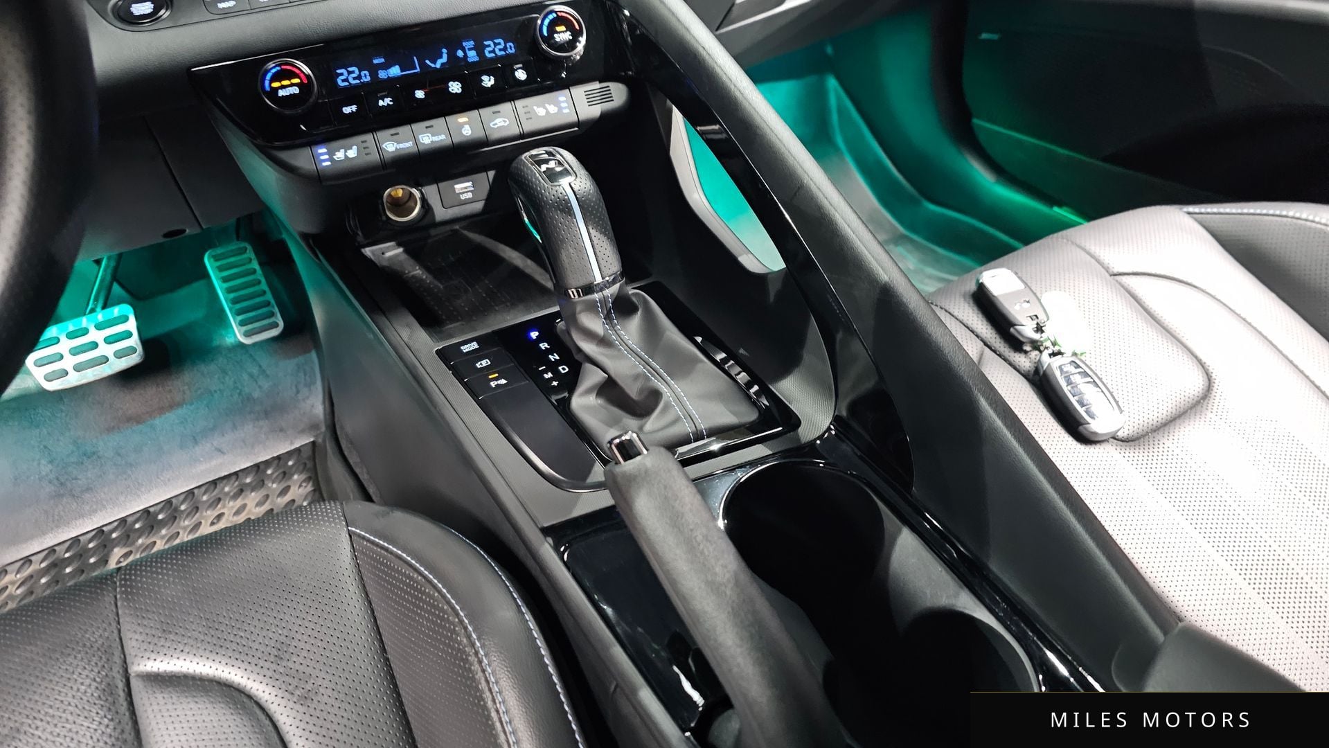 Hyundai AVANTE 2022 — миниатюра 9