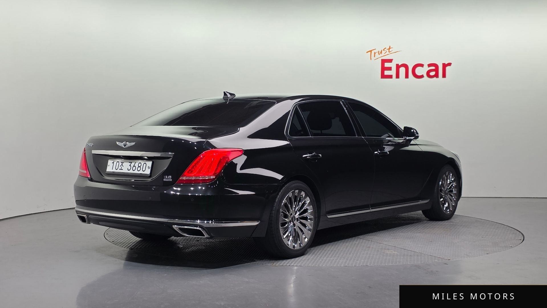 Genesis EQ900 2018 — миниатюра 2