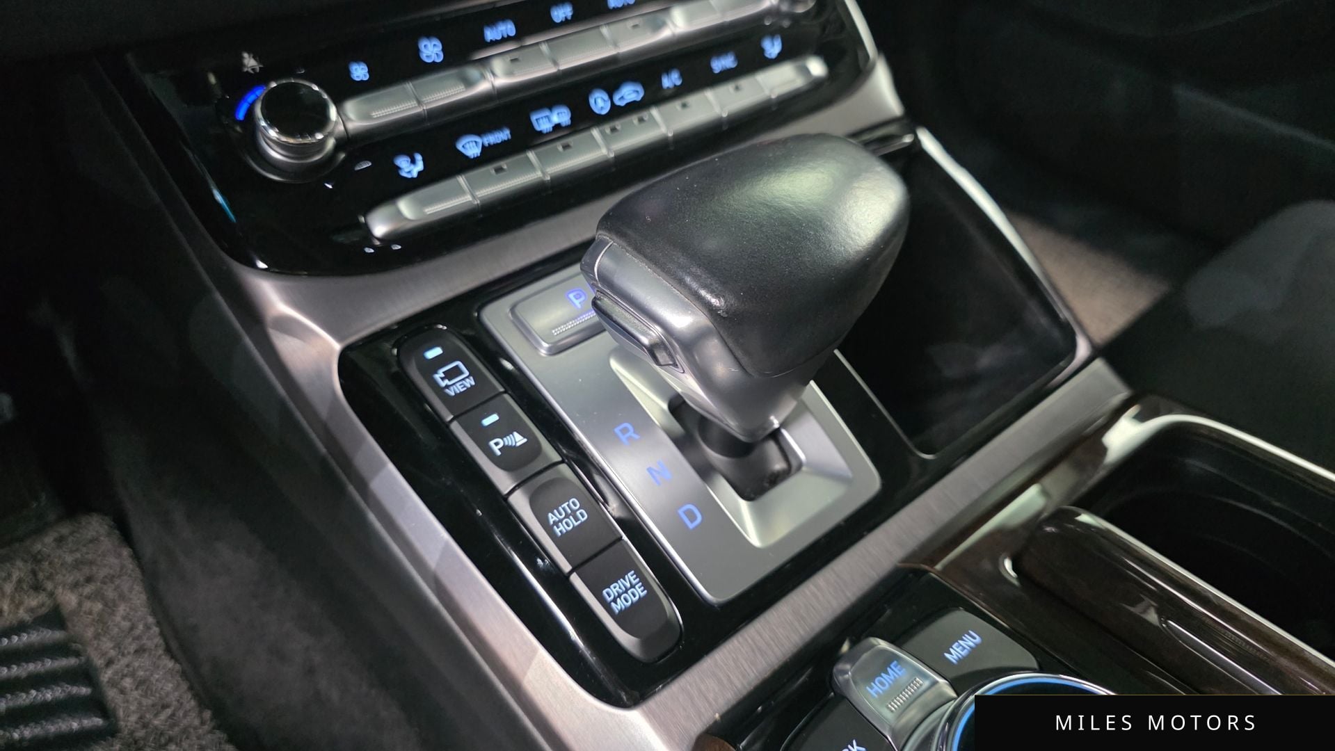 Genesis EQ900 2018 — миниатюра 9