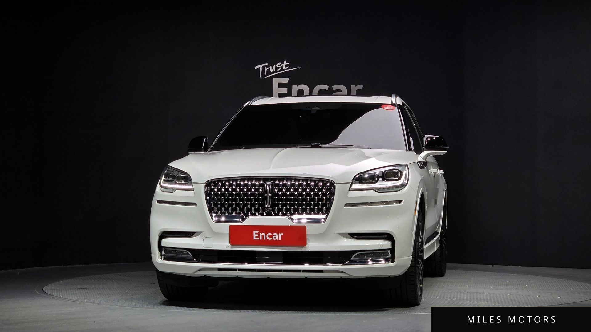 Lincoln Aviator 2023 — миниатюра 3