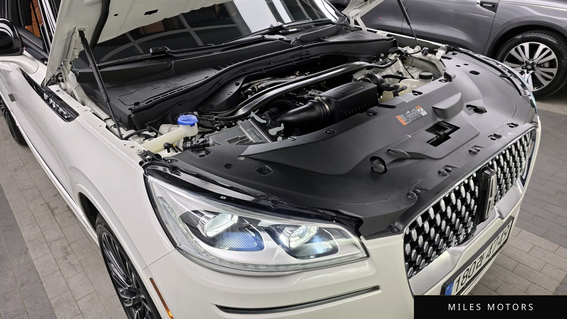 Lincoln Aviator 2023 — миниатюра 6