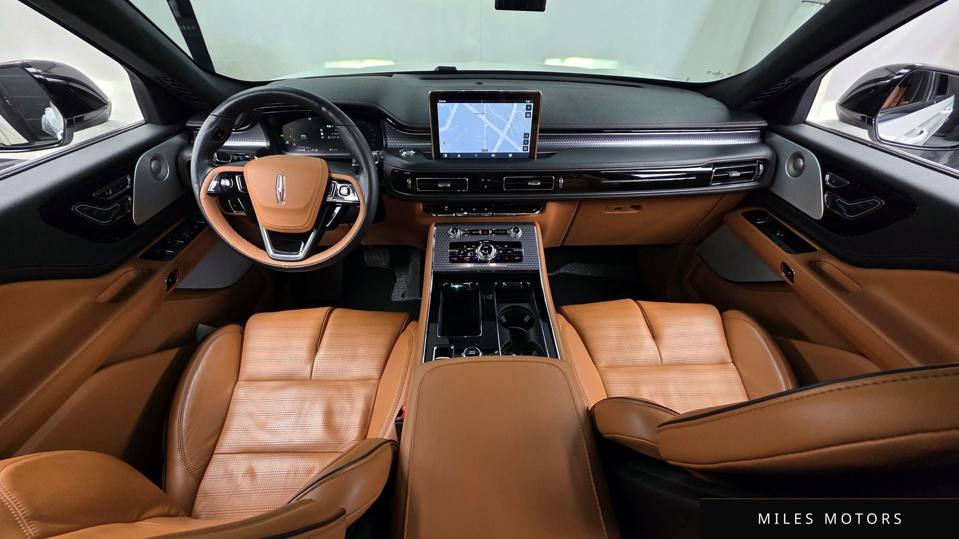 Lincoln Aviator 2023 — миниатюра 7