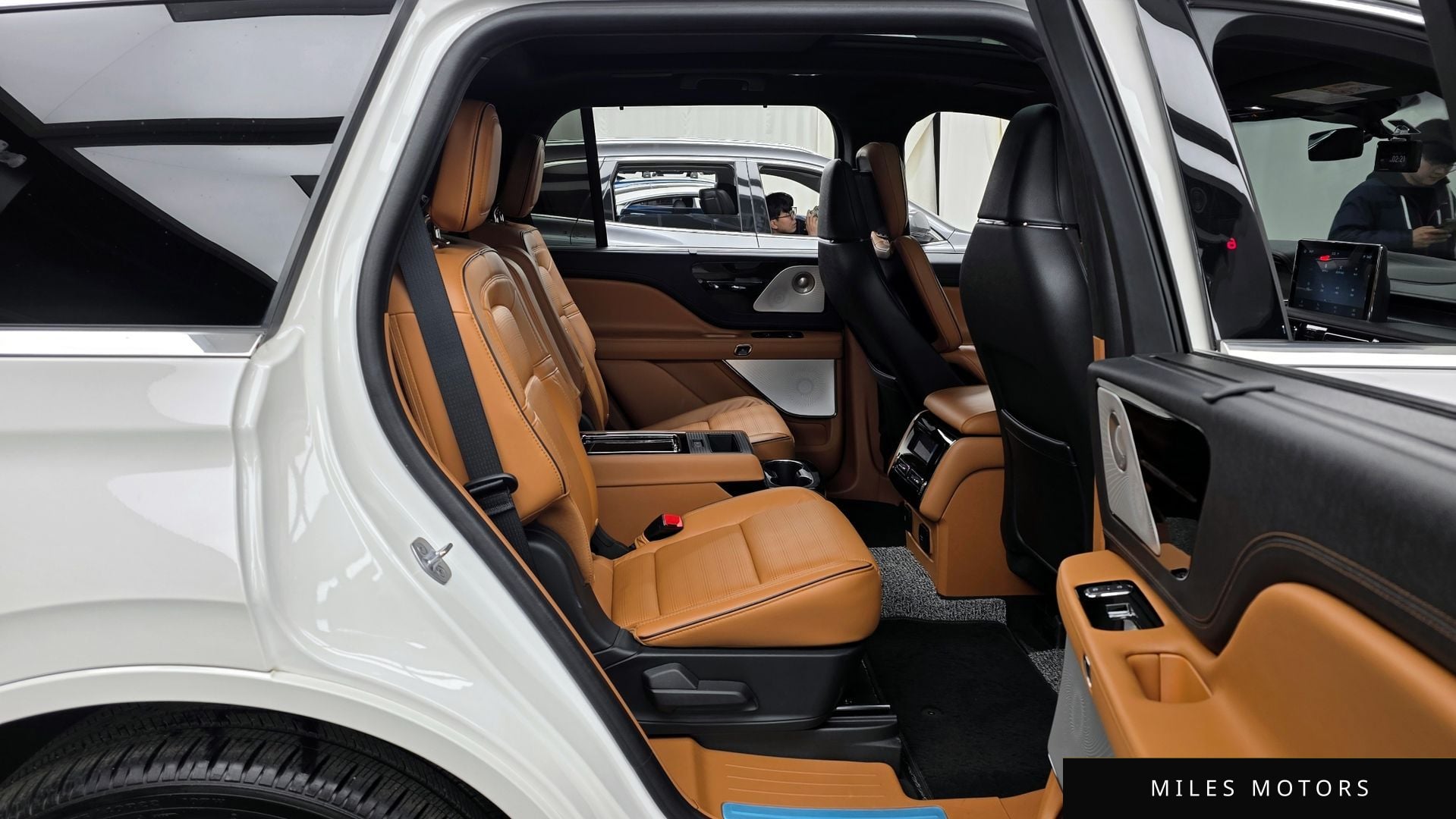 Lincoln Aviator 2023 — миниатюра 12