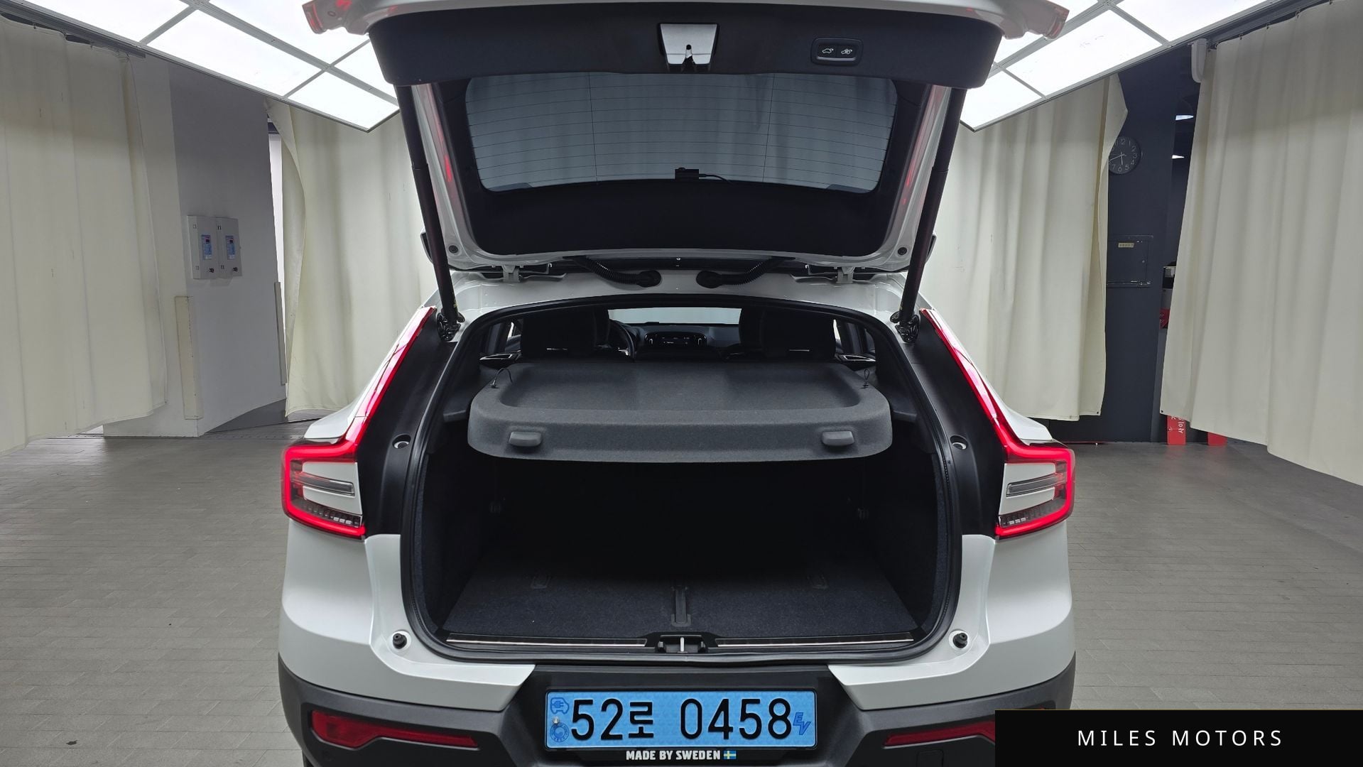 Volvo C40 리차지 2023 — миниатюра 20