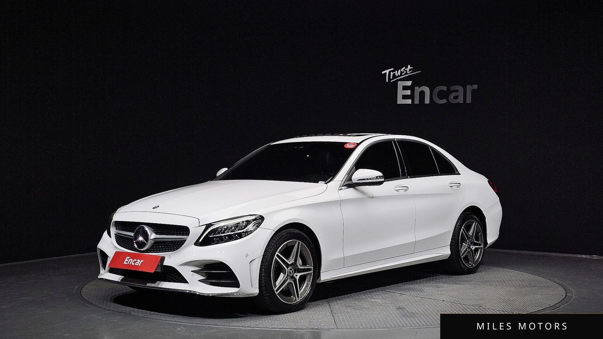 Mercedes-Benz C-Class W205 2019 — фото 1 из 12