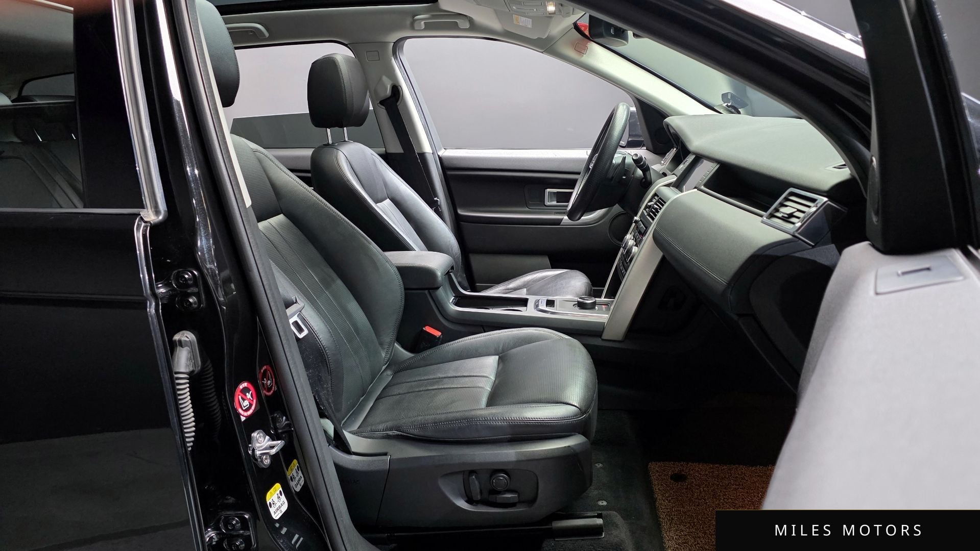 Land Rover Discovery Sport 2019 — миниатюра 10