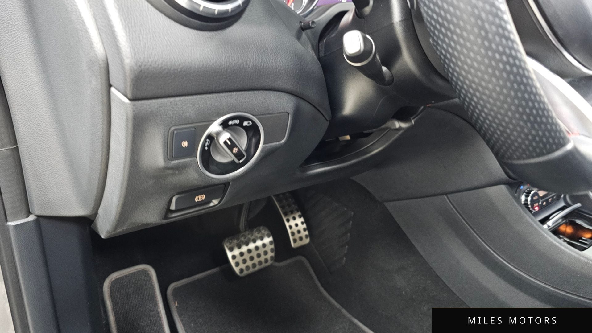 Mercedes-Benz CLA-클래스 C117 2018 — миниатюра 17