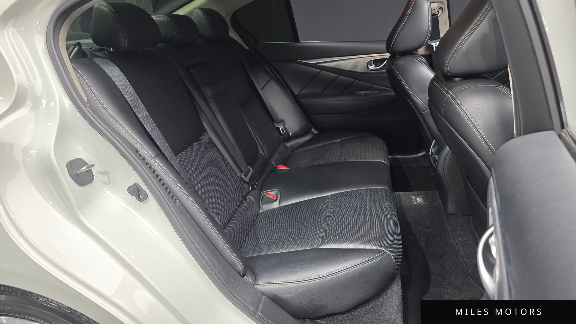 Infiniti Q50 2016 — миниатюра 12