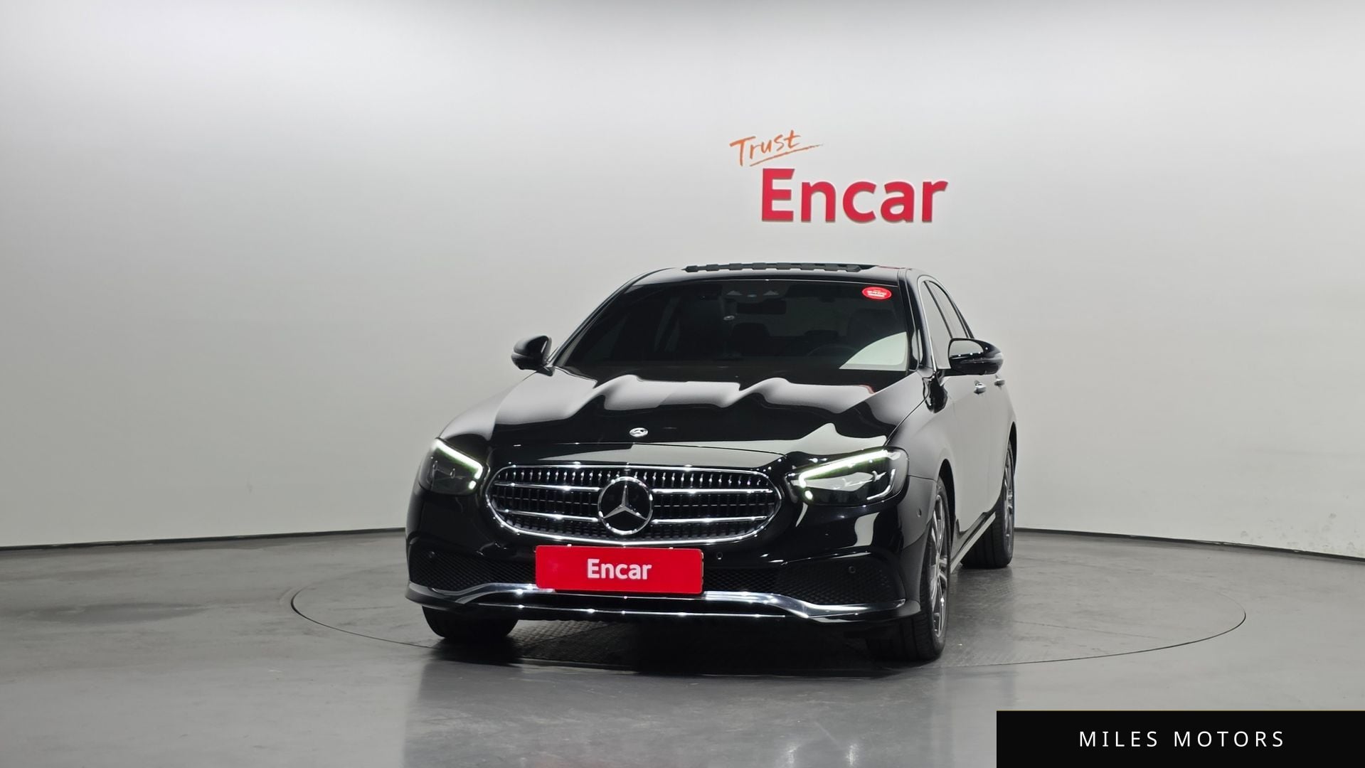Mercedes-Benz E-Class W213 2023 — миниатюра 3