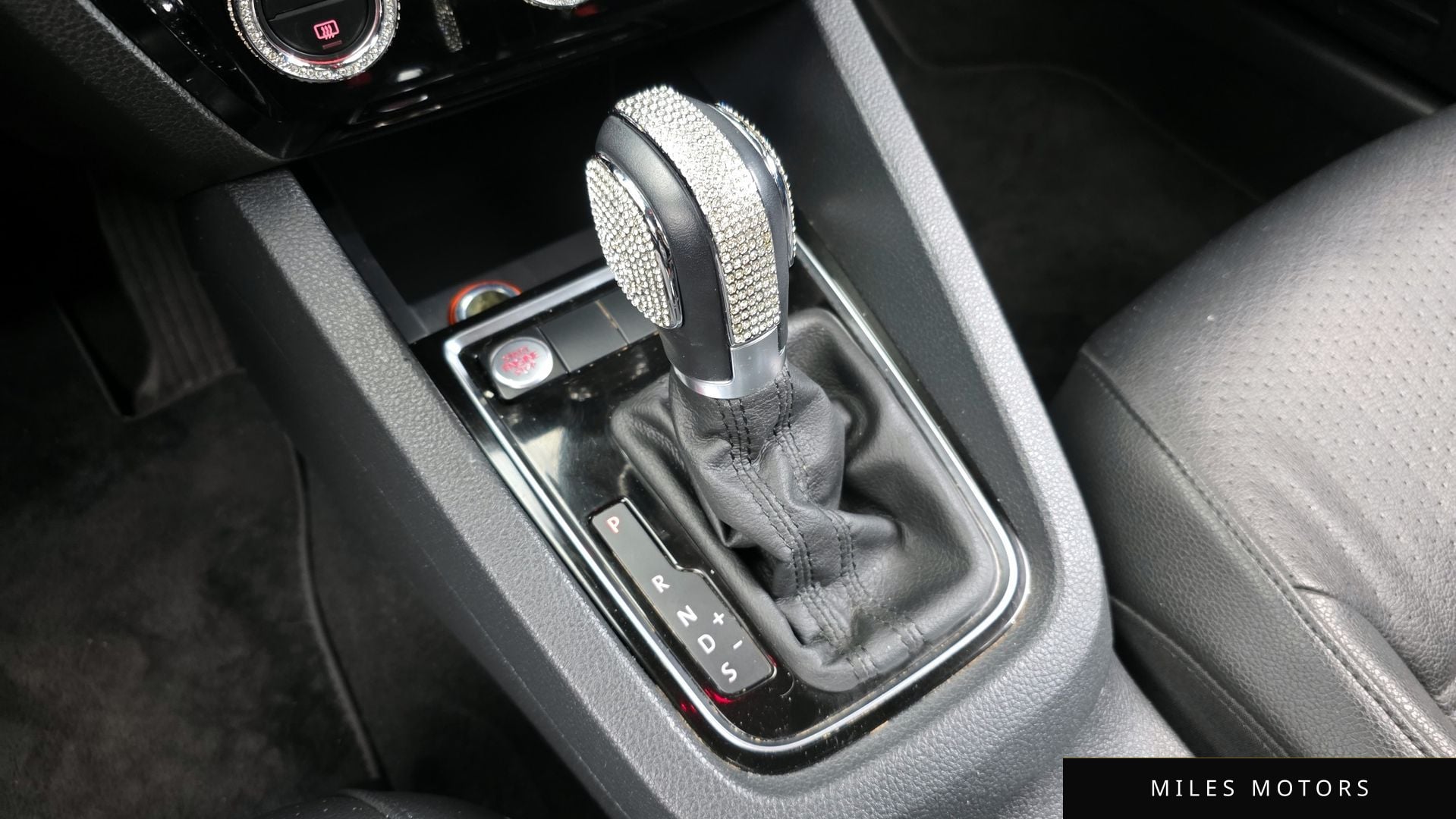 Volkswagen 제타 2015 — миниатюра 9