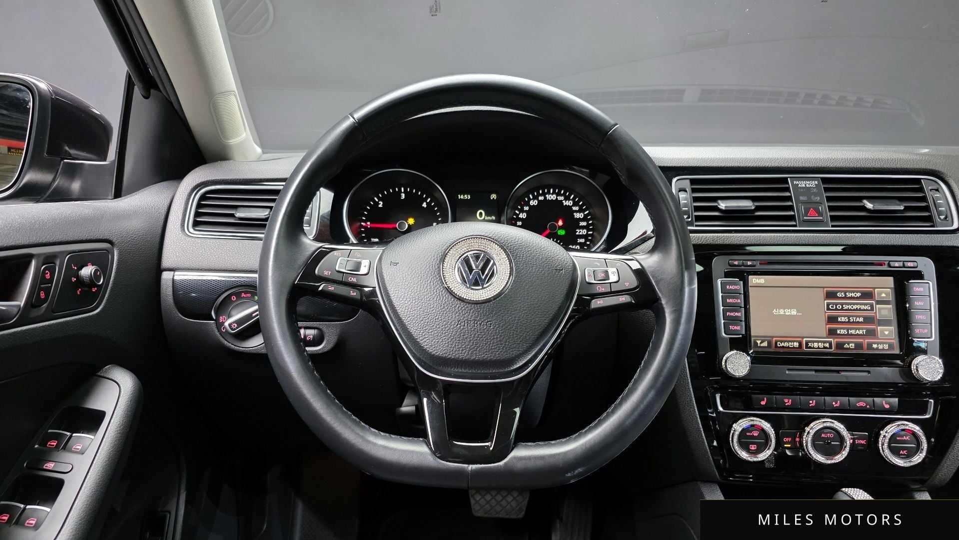 Volkswagen 제타 2015 — миниатюра 13