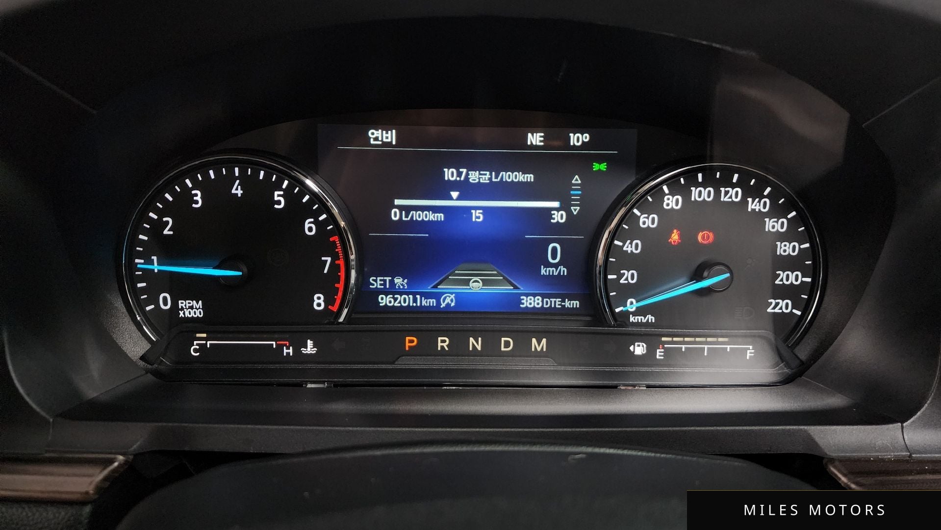 Ford Explorer 2020 — миниатюра 8