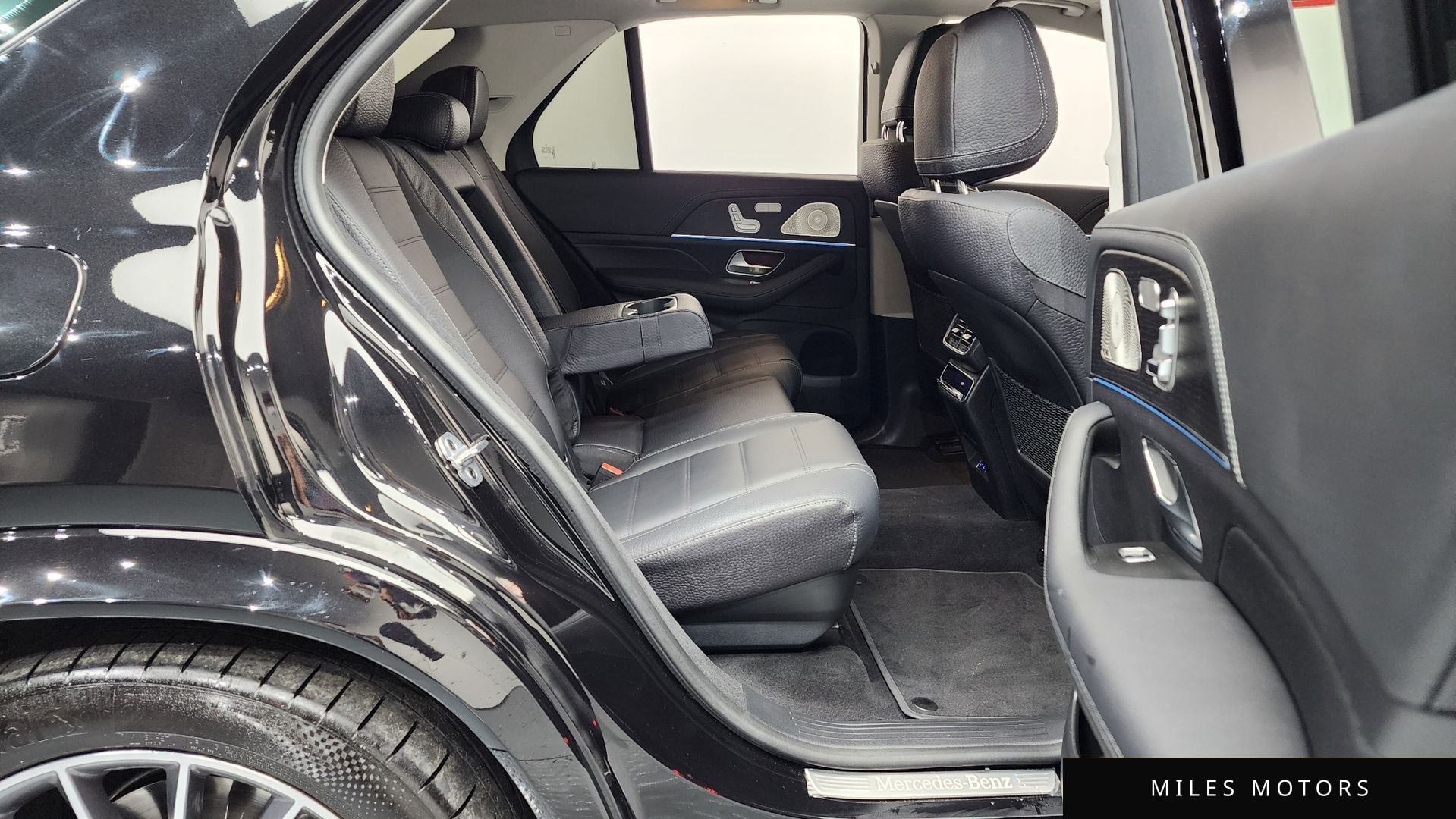 Mercedes-Benz GLE-클래스 W167 2024 — миниатюра 12