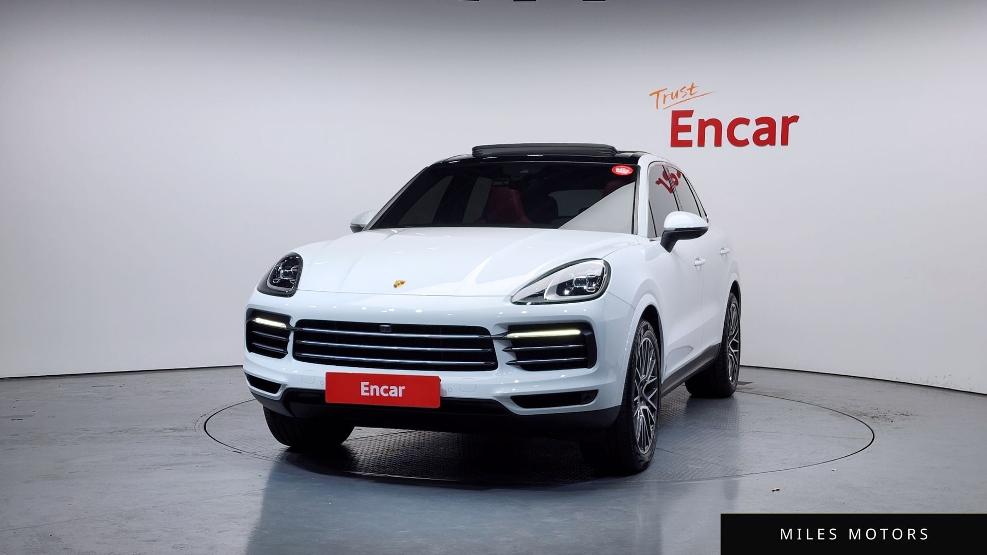 Porsche Cayenne 2019 — миниатюра 3