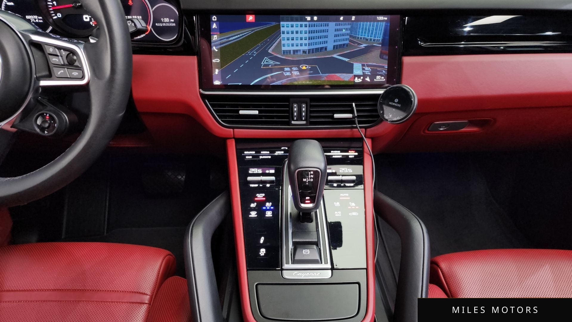 Porsche Cayenne 2019 — миниатюра 15