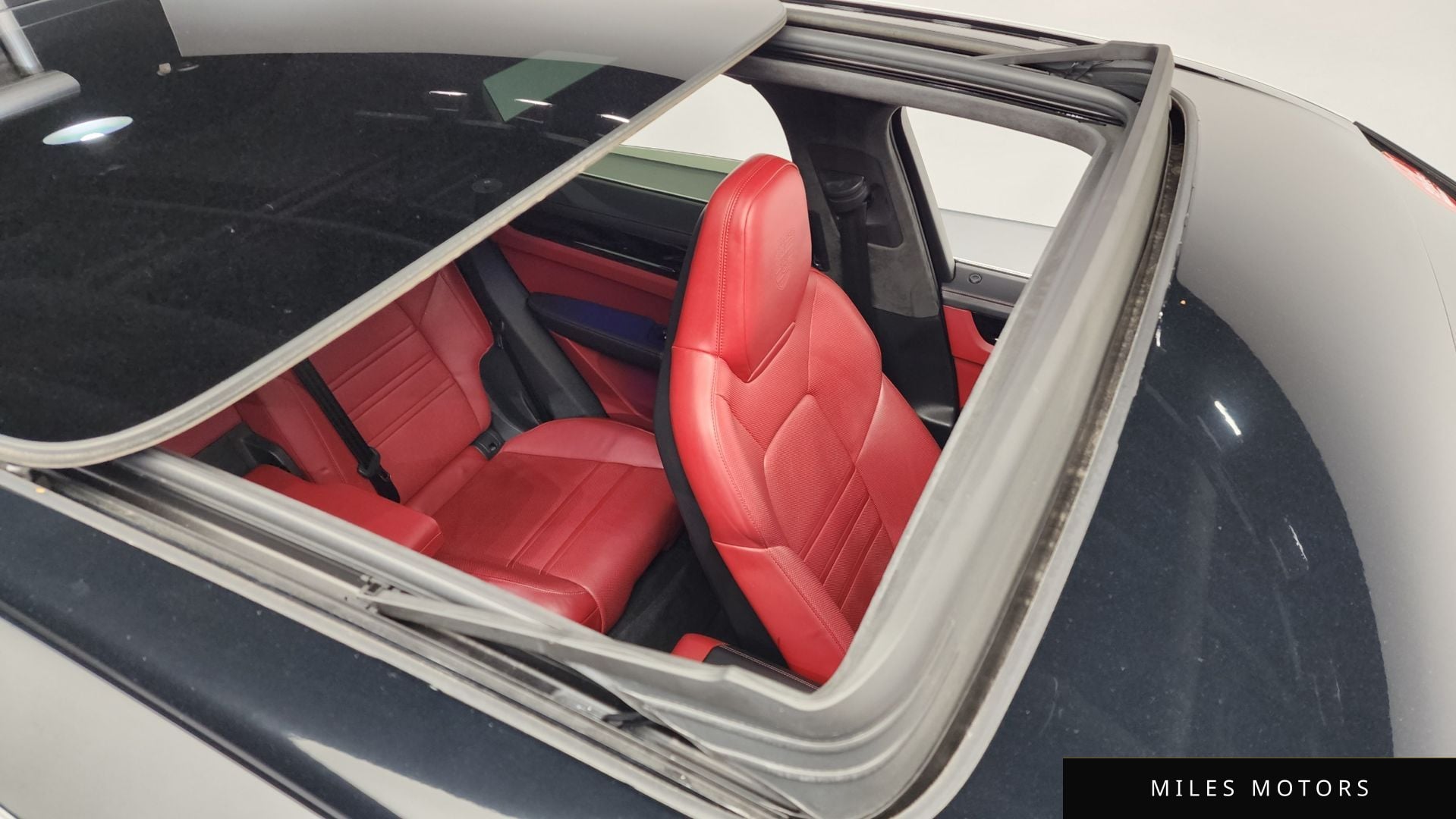 Porsche Cayenne 2019 — миниатюра 19