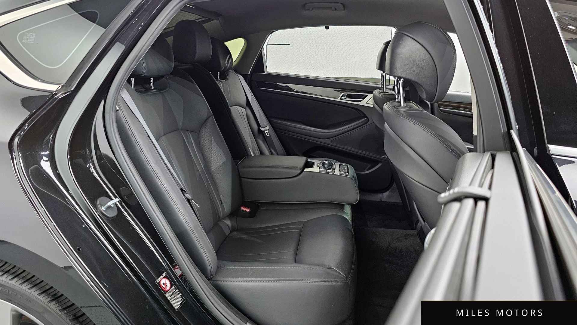 Genesis G80 2018 — миниатюра 12