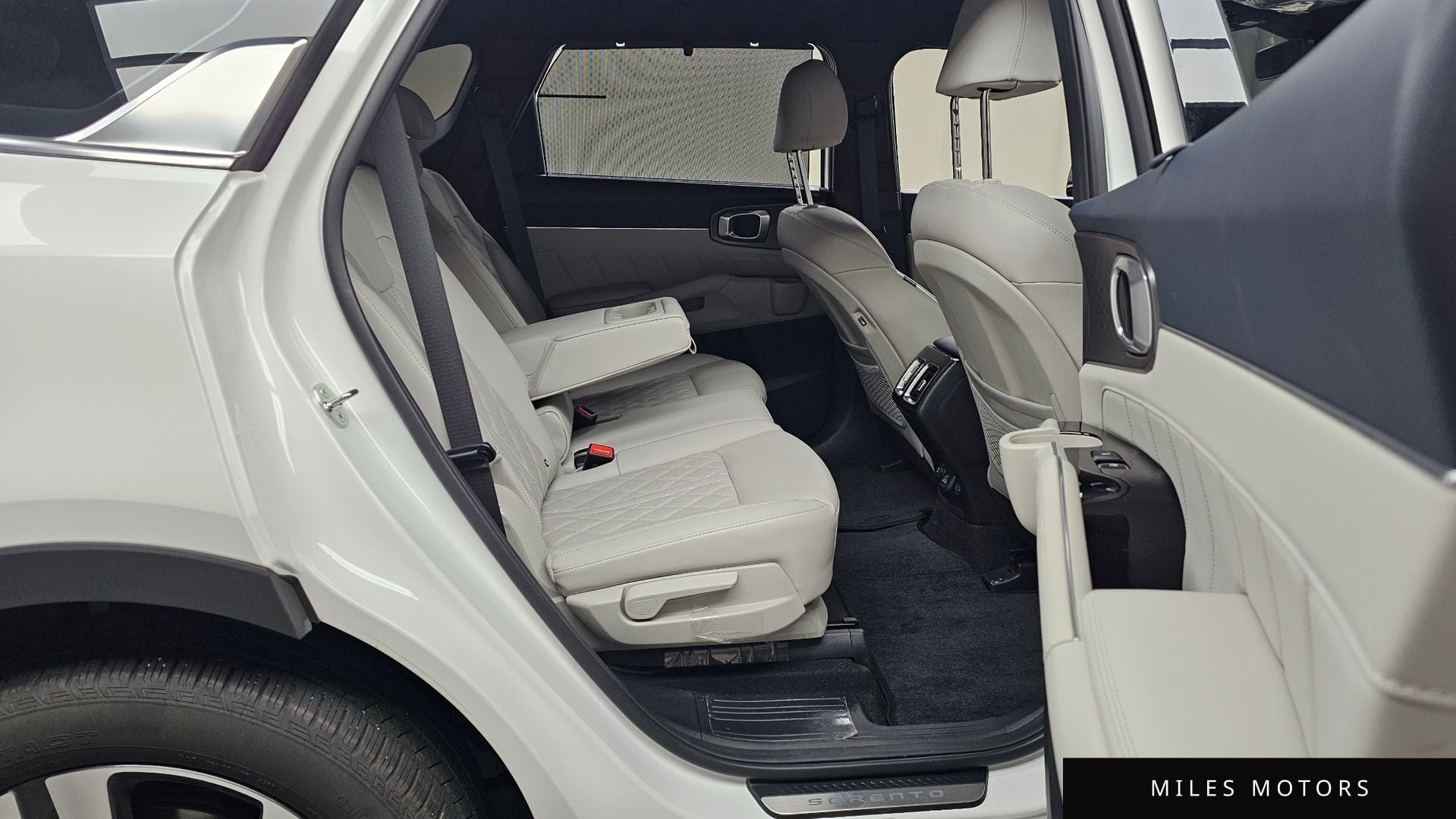 Kia Sorento 2023 — миниатюра 12