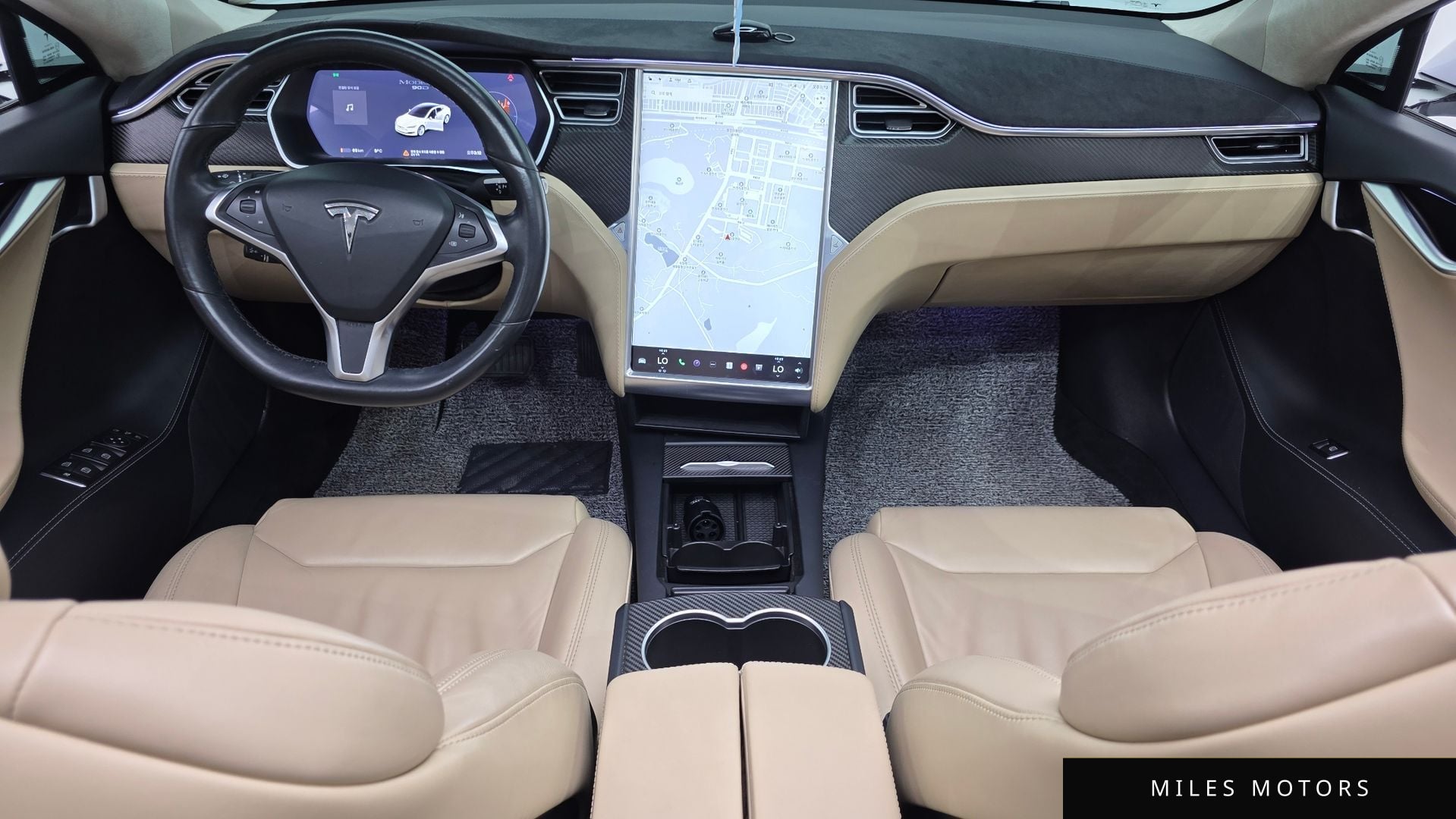 Tesla Model S 2017 — миниатюра 7