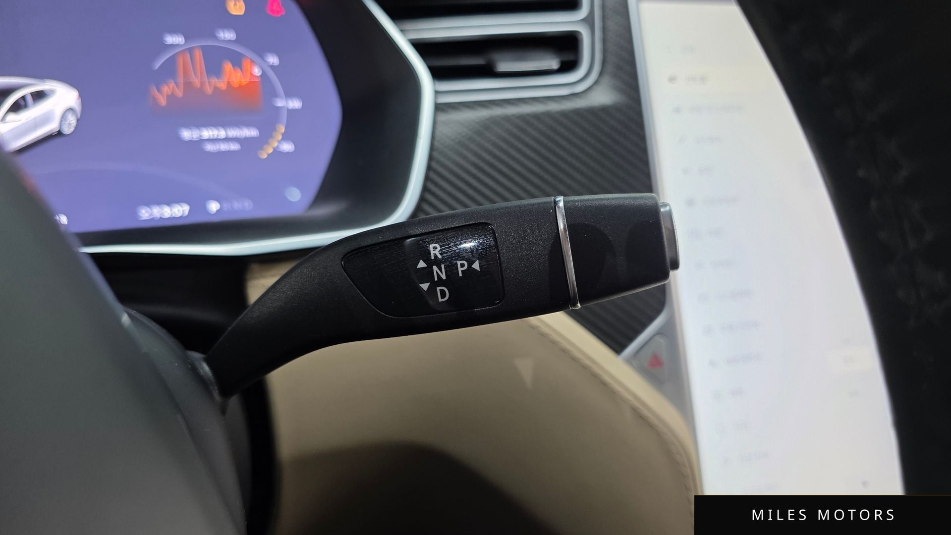 Tesla Model S 2017 — миниатюра 9