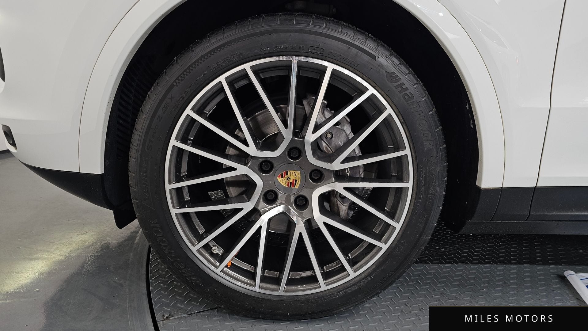 Porsche 카이엔 (PO536) 2021 — миниатюра 5