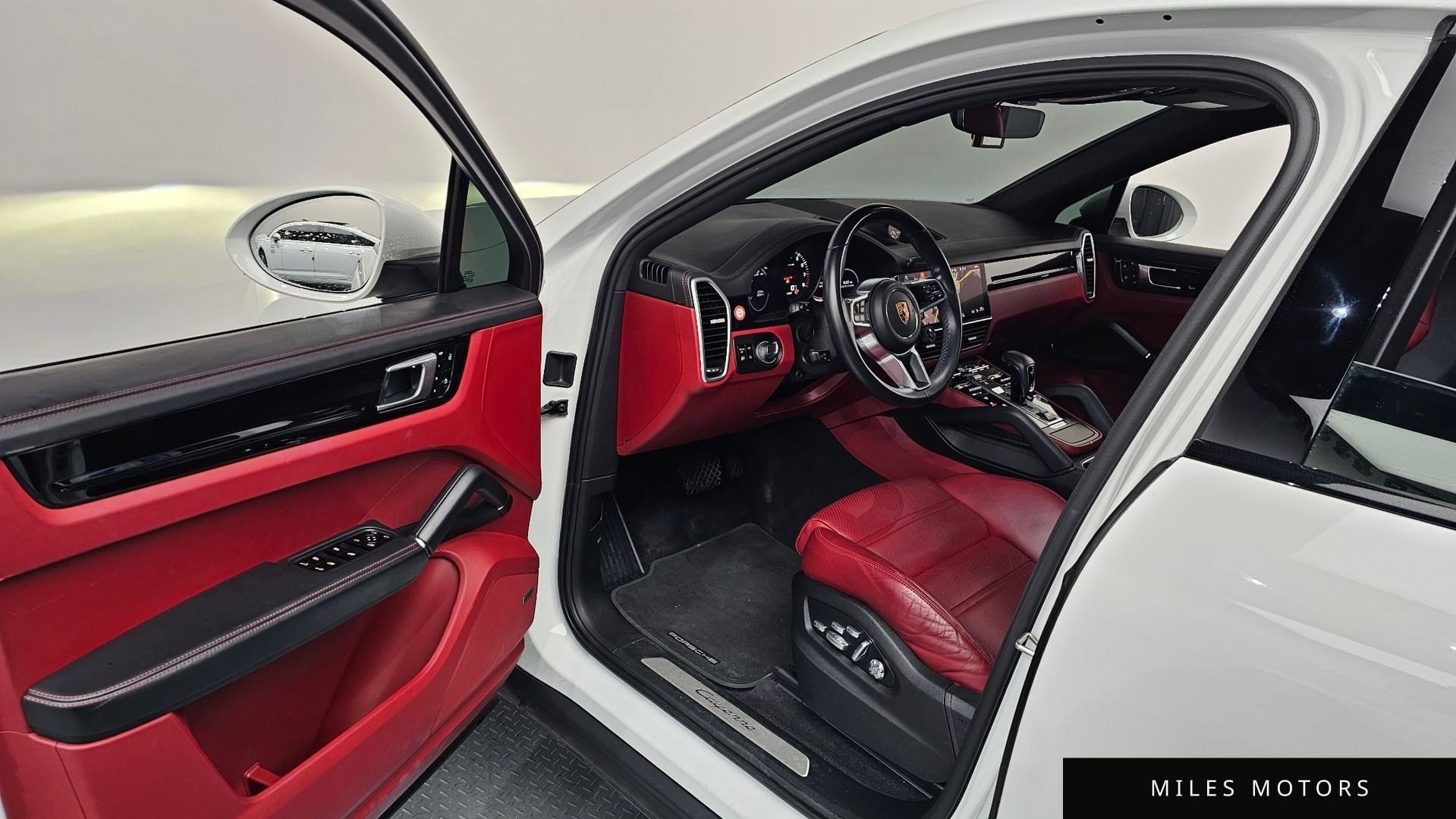 Porsche 카이엔 (PO536) 2021 — миниатюра 10