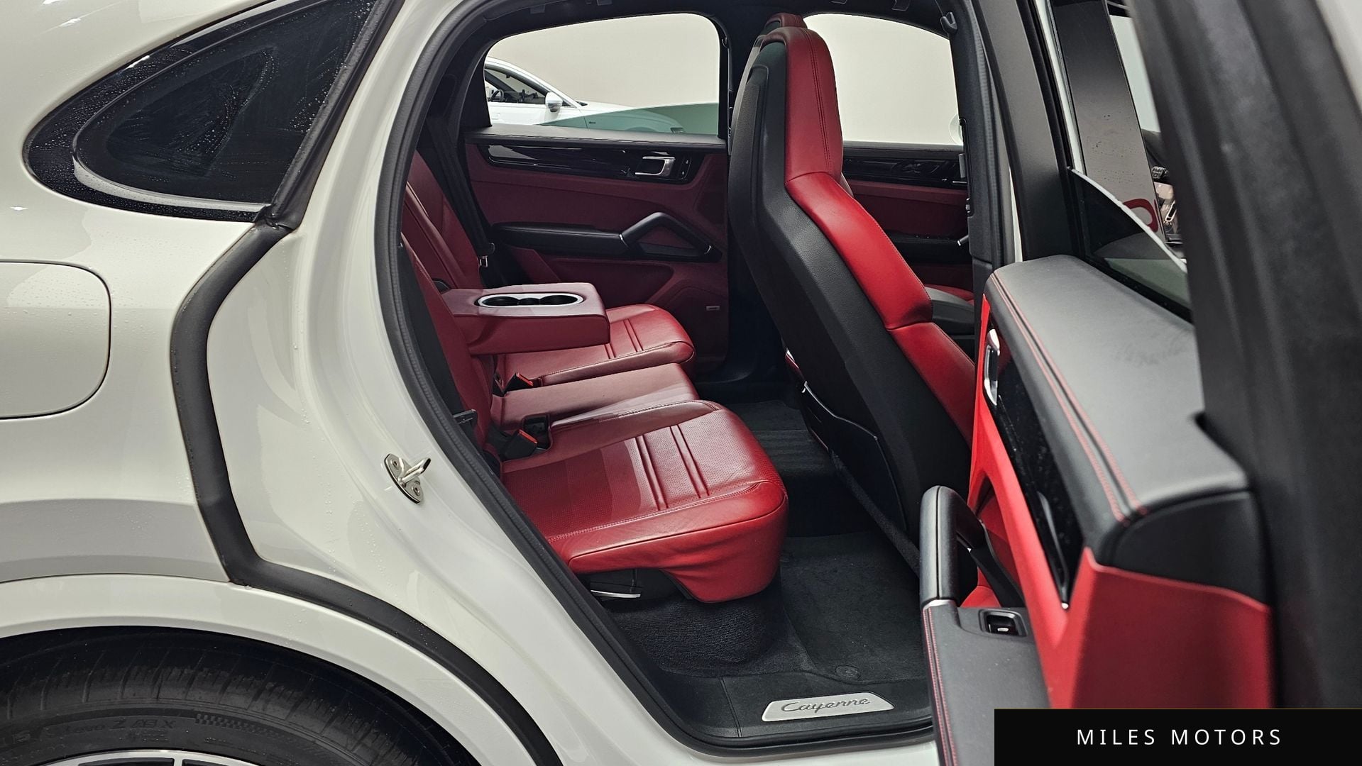 Porsche 카이엔 (PO536) 2021 — миниатюра 12