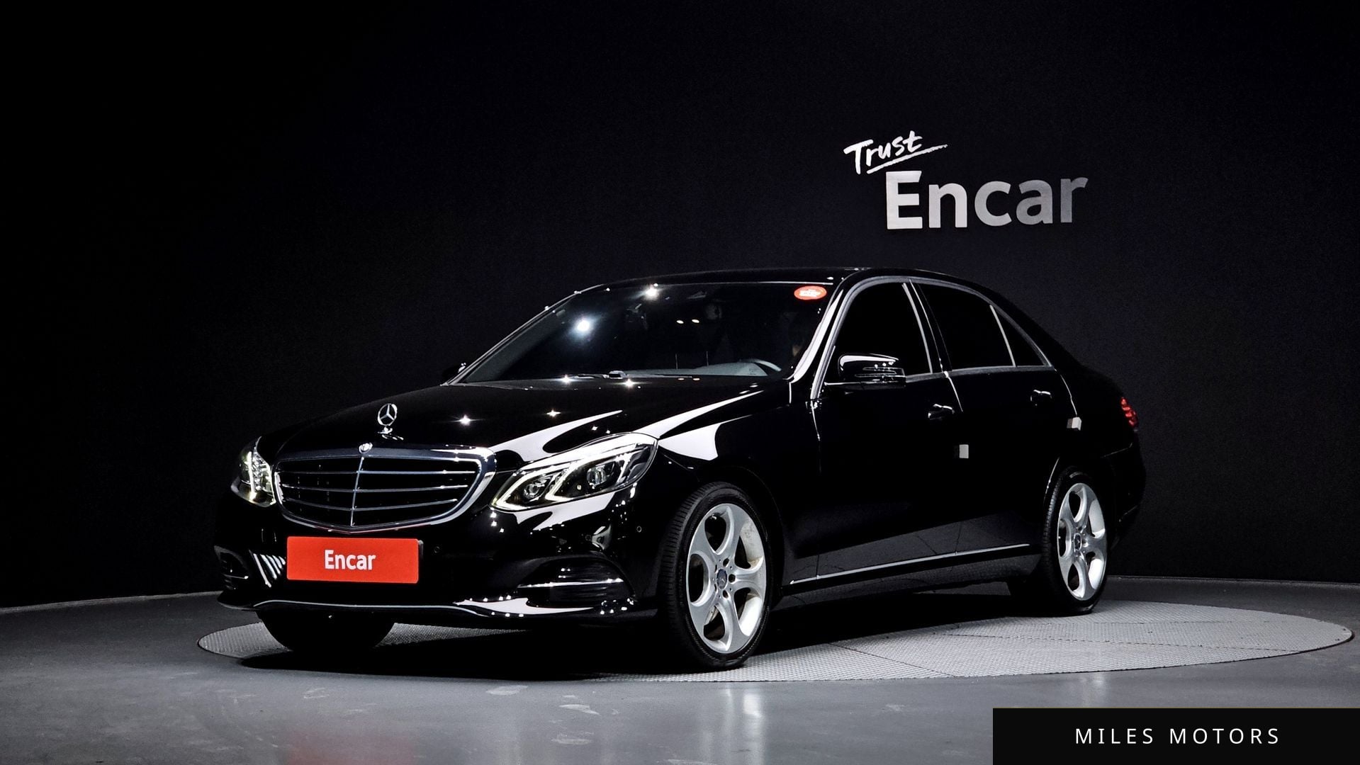 Mercedes-Benz E-Class W212 2014 — фото 1 из 12