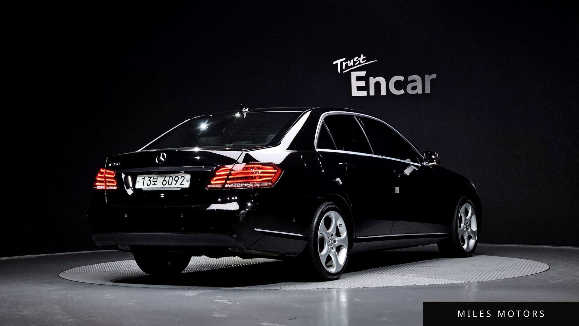 Mercedes-Benz E-Class W212 2014 — миниатюра 2