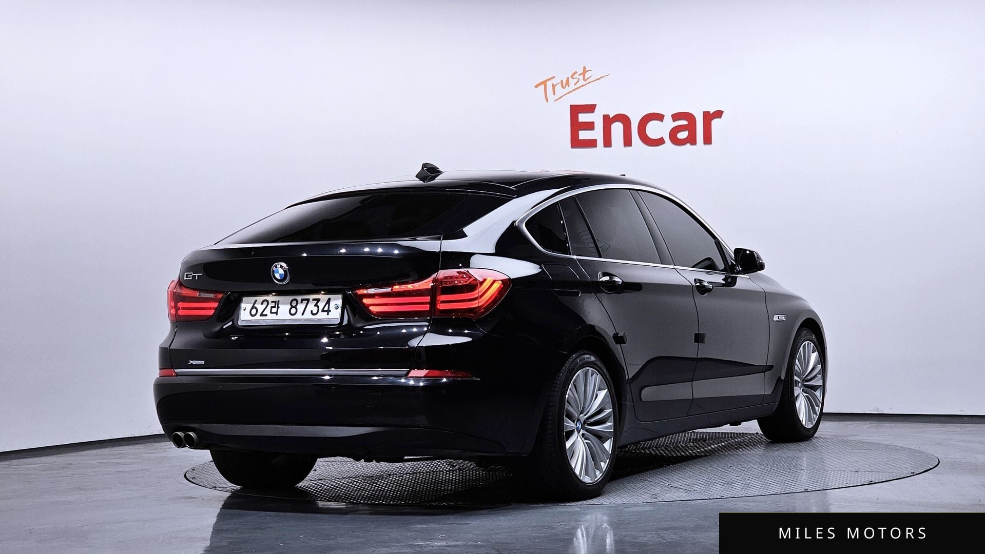 BMW 5 Series GT (F07) 2016 — миниатюра 2