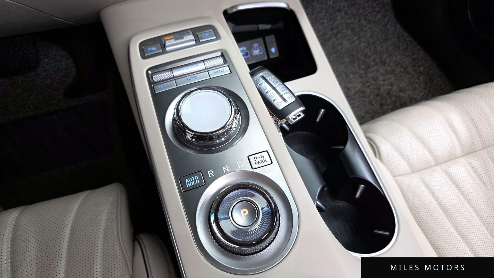 Genesis GV70 2021 — миниатюра 9