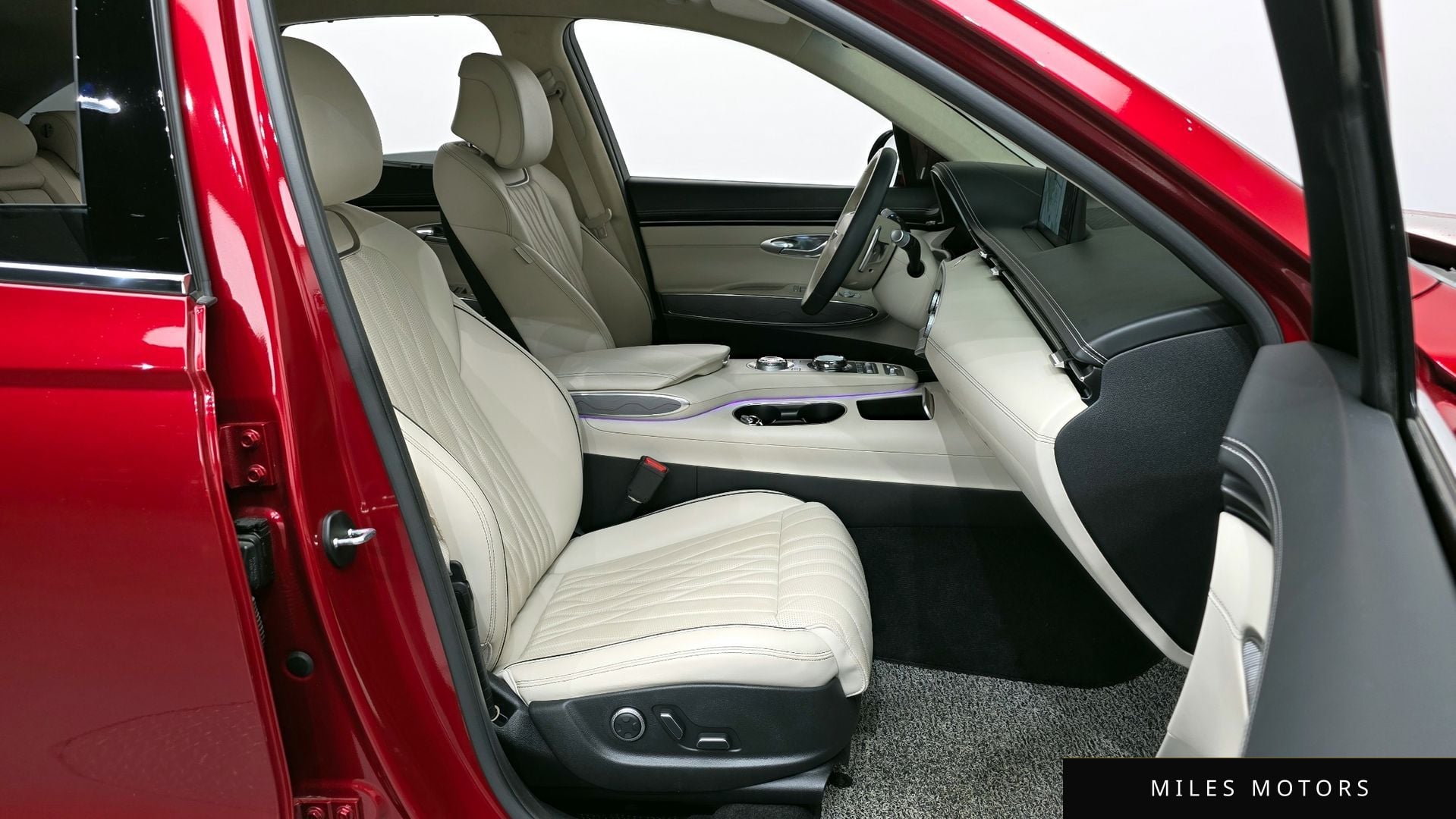 Genesis GV70 2021 — миниатюра 11