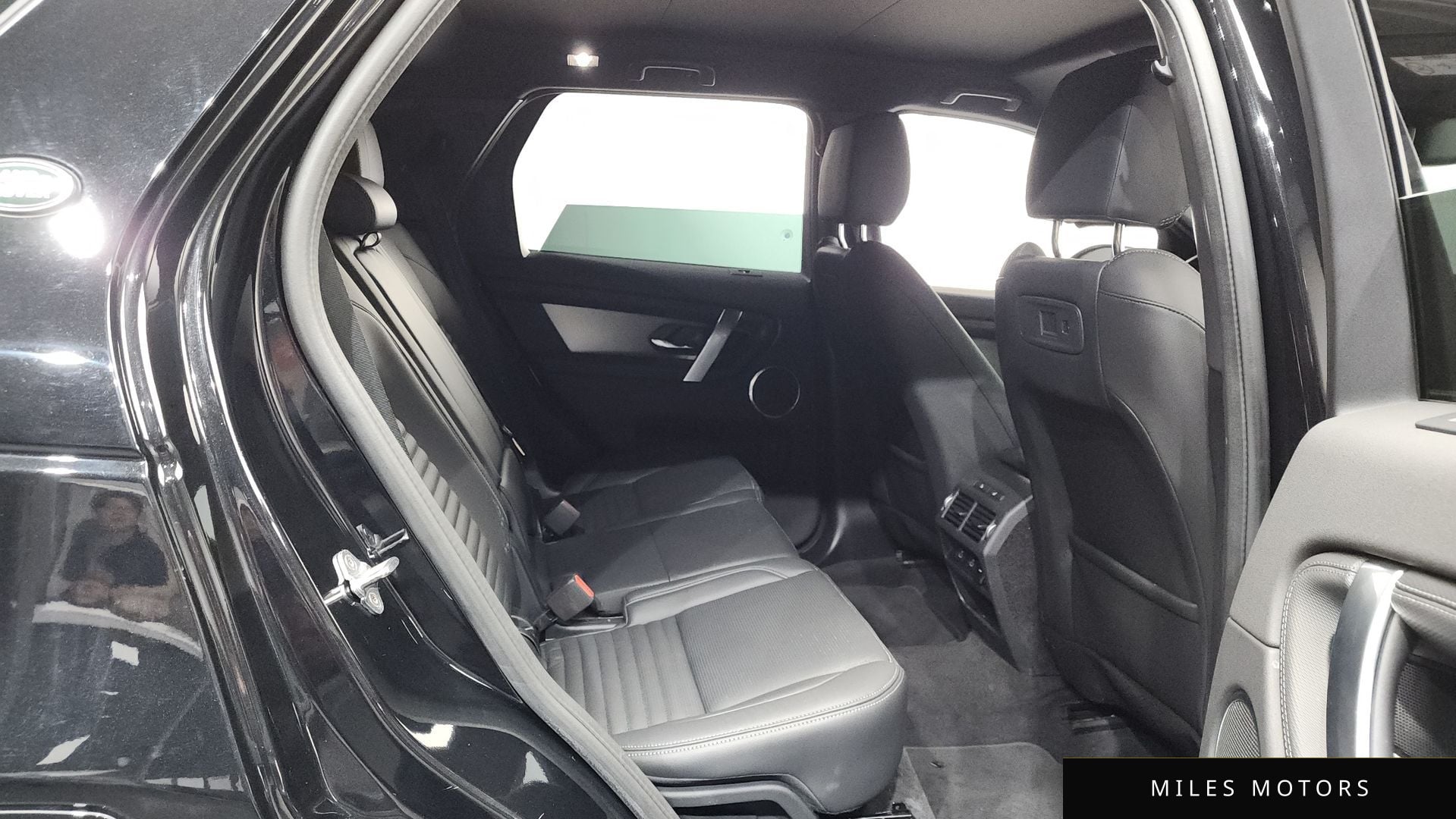 Land Rover Discovery Sport 2025 — миниатюра 12