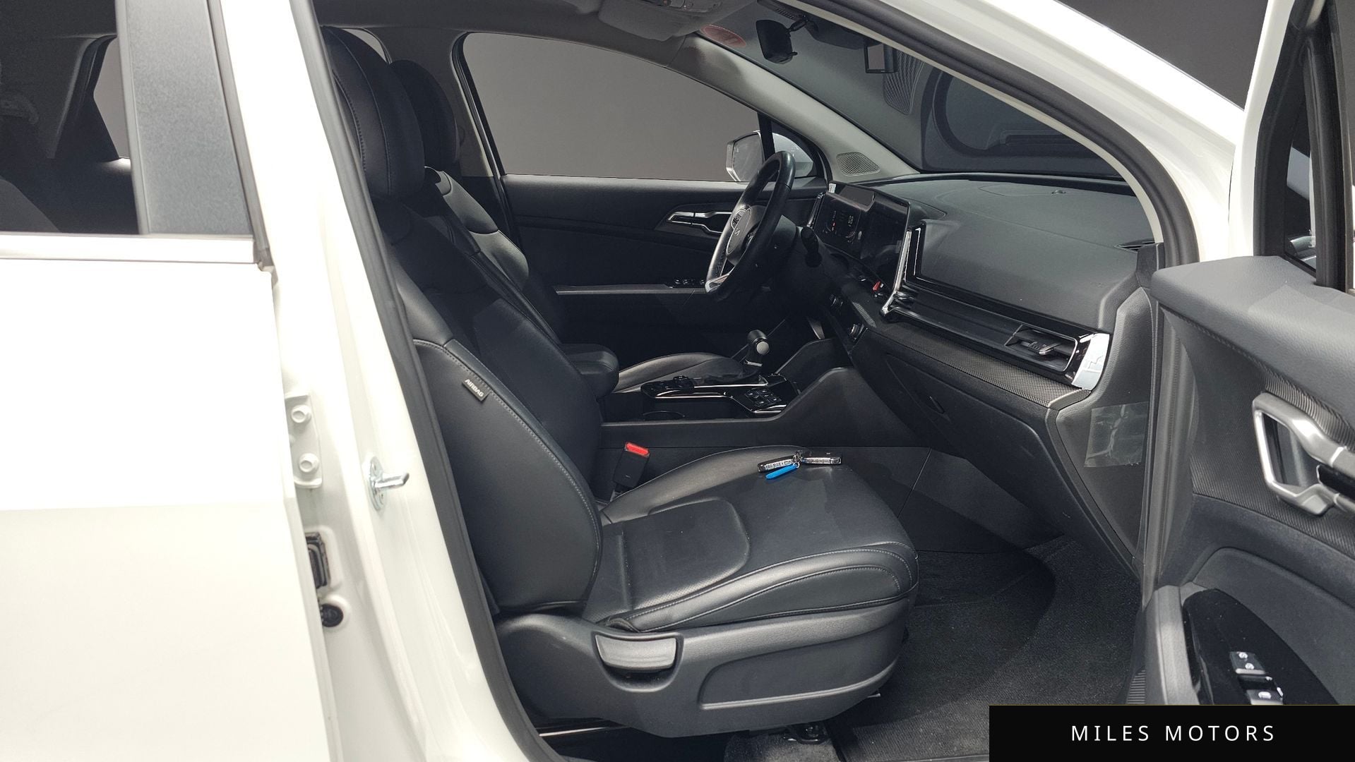 Kia Sportage 2022 — миниатюра 11