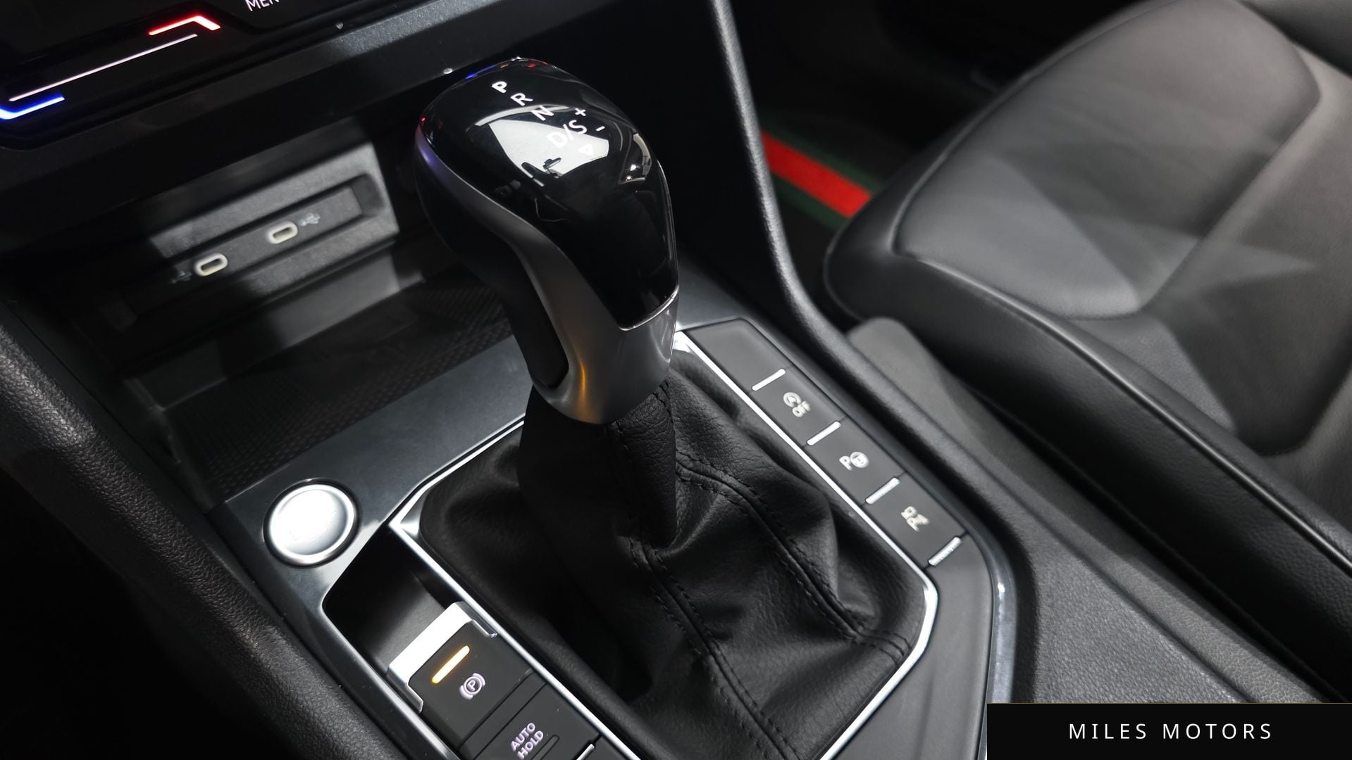 Volkswagen Tiguan 2024 — миниатюра 8