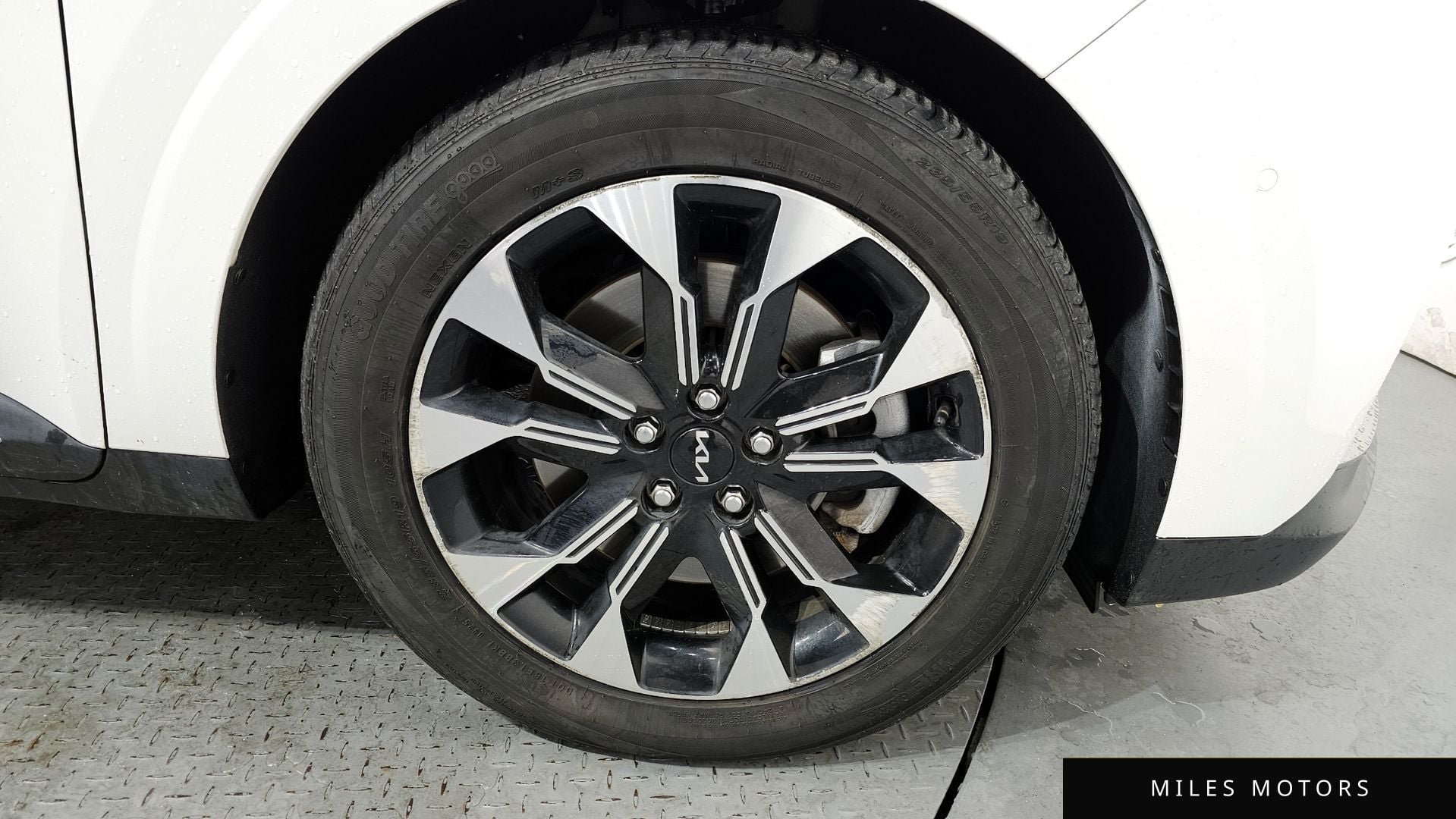 Kia Carnival 2023 — миниатюра 5