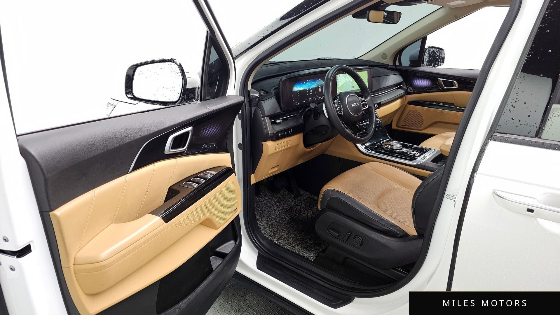 Kia Carnival 2023 — миниатюра 10