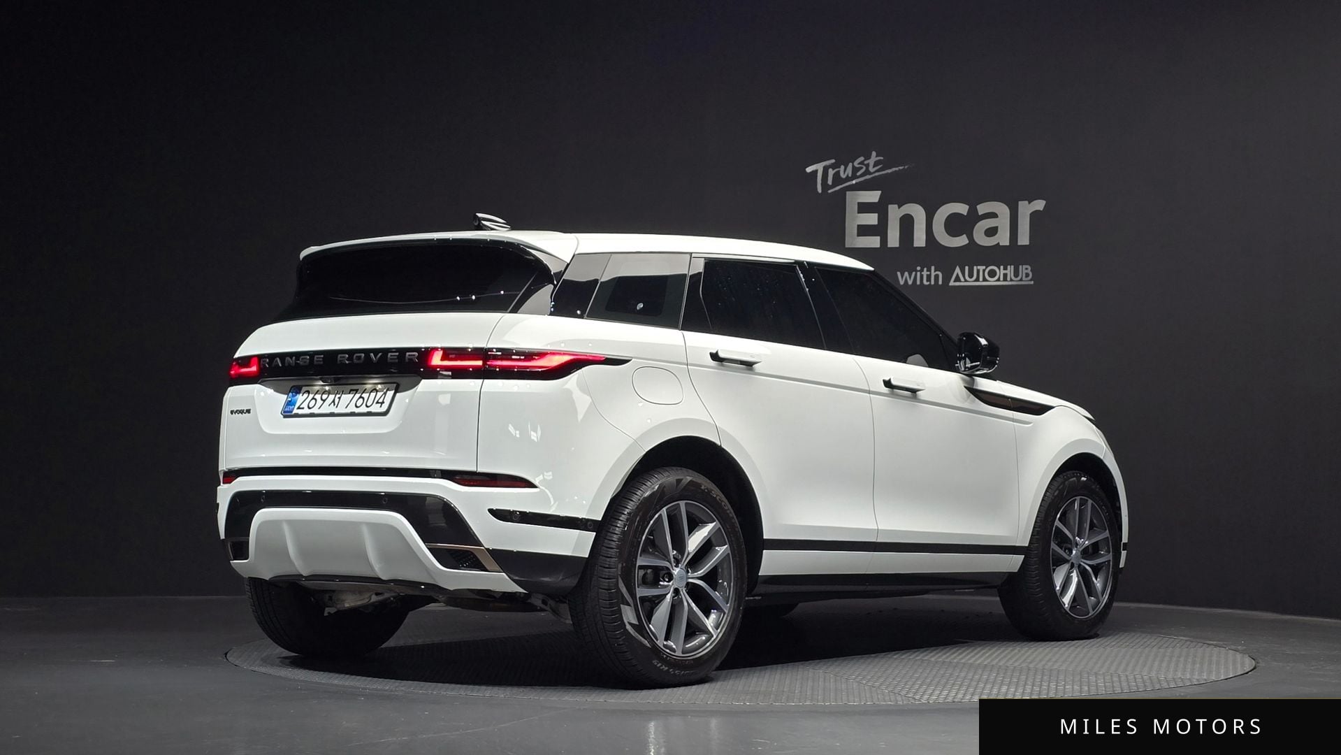 Land Rover Range Rover Evoque 2024 — миниатюра 2