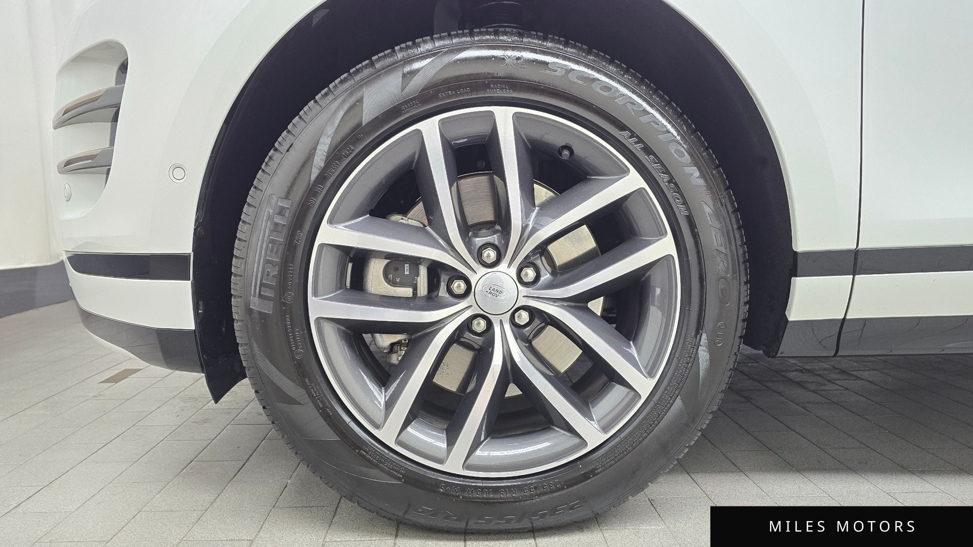 Land Rover Range Rover Evoque 2024 — миниатюра 5
