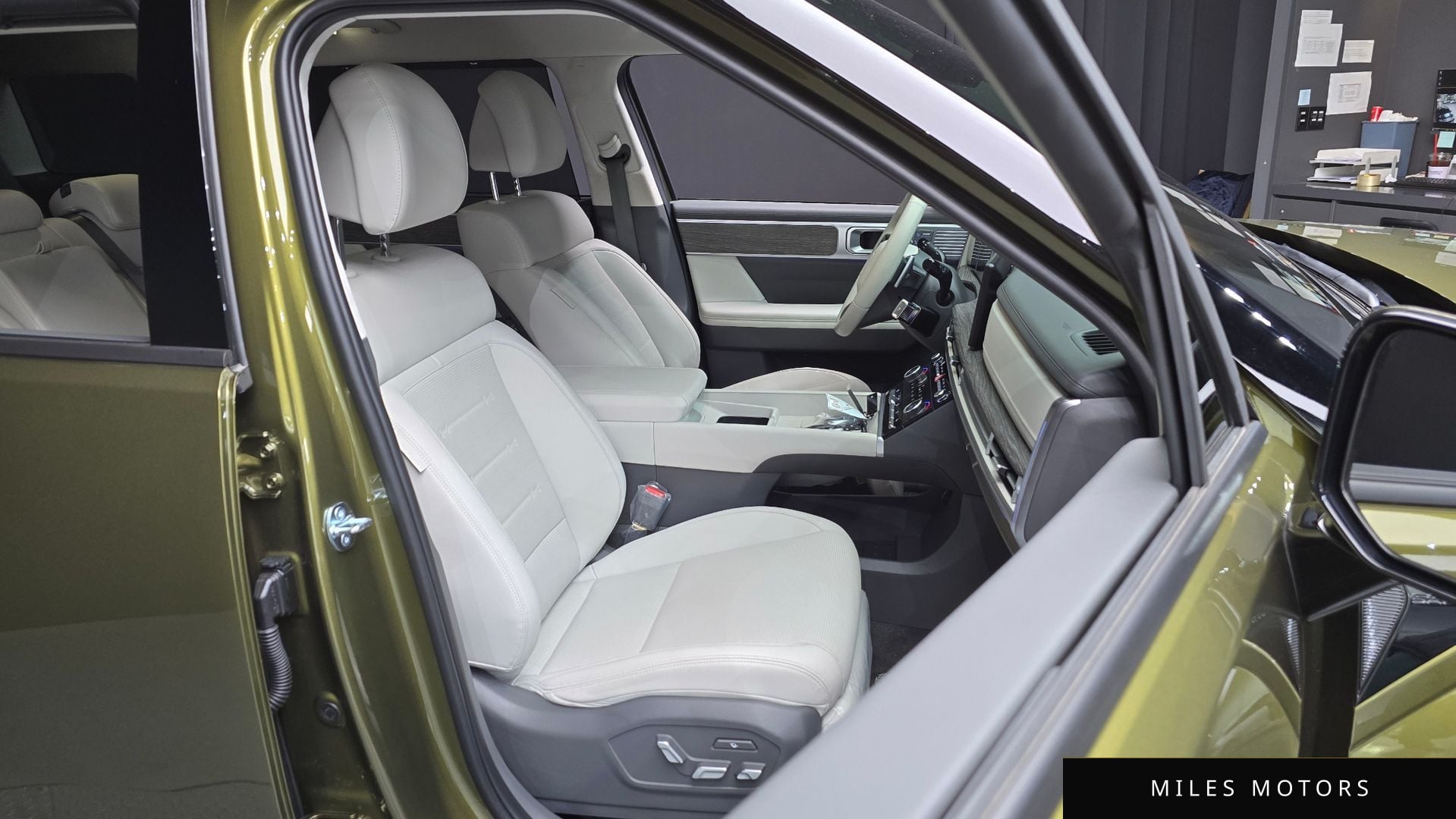 Hyundai Santafe 2025 — миниатюра 12