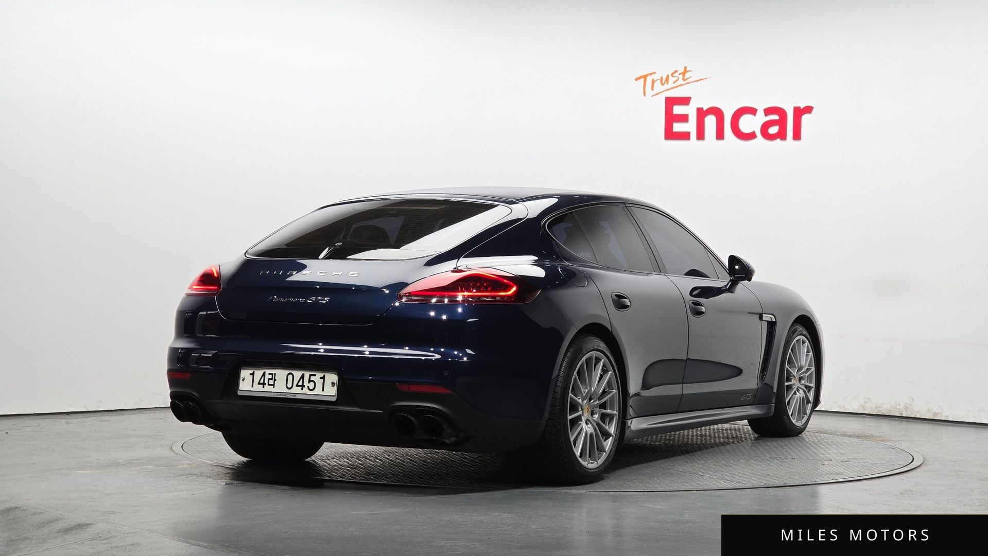 Porsche Panamera 2015 — миниатюра 2