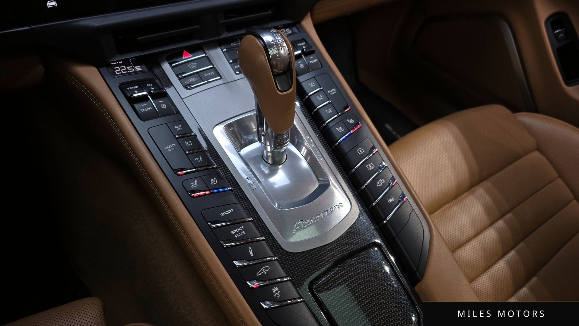 Porsche Panamera 2015 — миниатюра 9