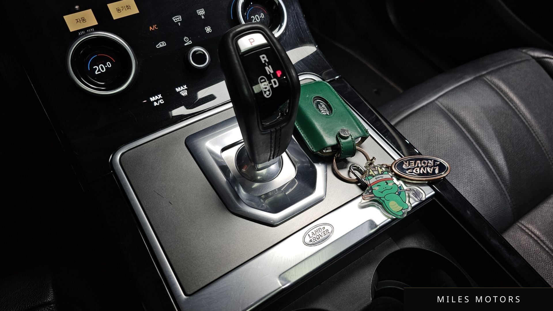 Land Rover Range Rover Evoque 2022 — миниатюра 8