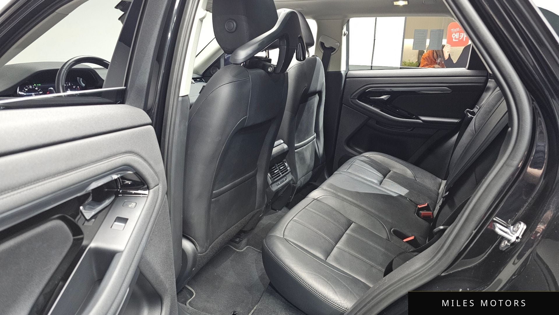 Land Rover Range Rover Evoque 2022 — миниатюра 12