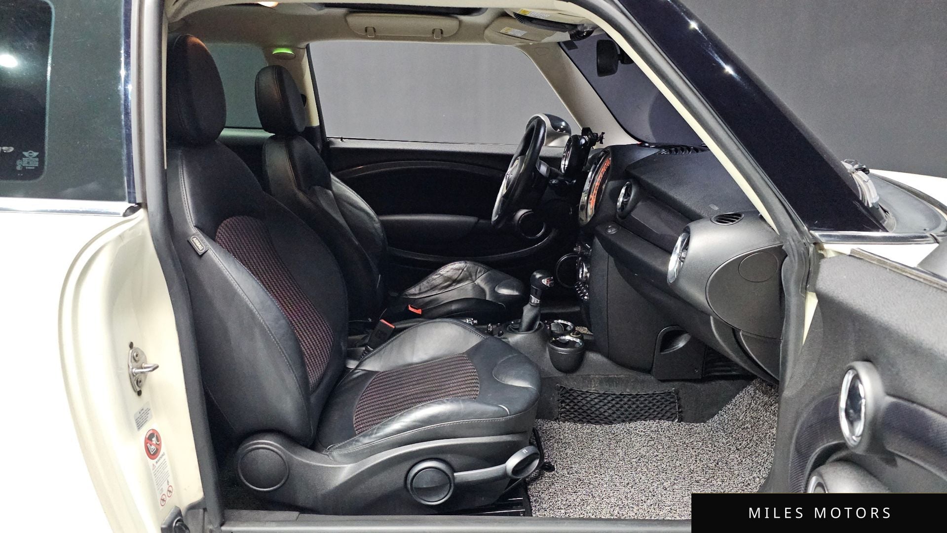 MINI Clubman 2014 — миниатюра 11