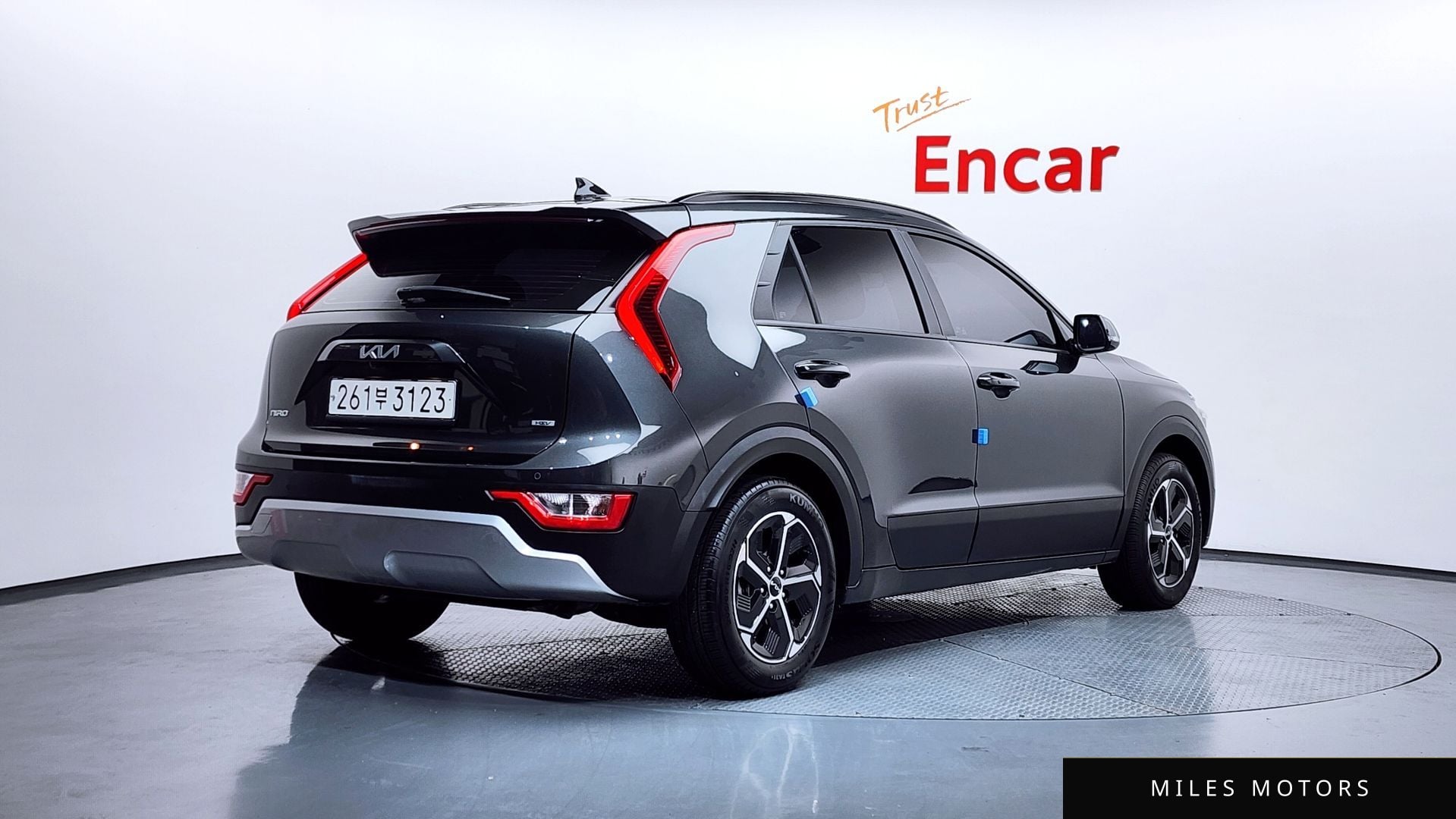Kia Niro 2023 — миниатюра 2