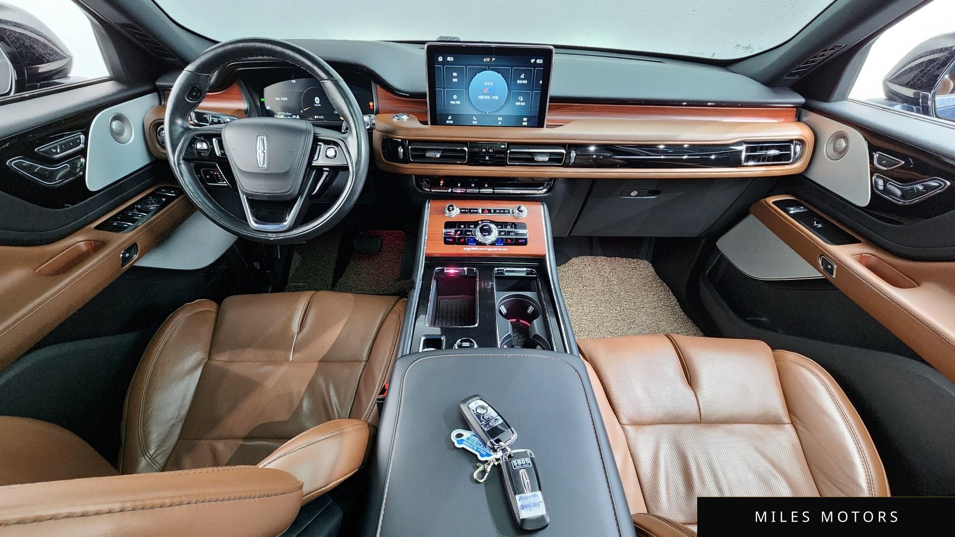 Lincoln Aviator 2023 — миниатюра 7